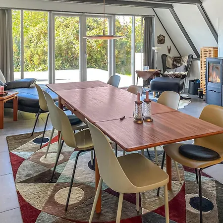 2 Bedroom In Nordenbro Vesteregn